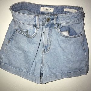 Pacsun denim shorts size 24